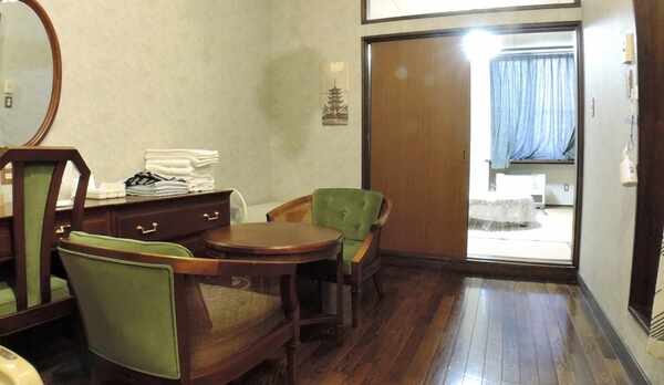 *【客室一例】足を伸ばして寛げる♪ミニキッチン付和室8畳（BT付）