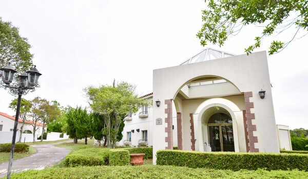 ＊シングル棟外観／