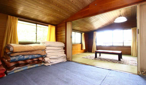 【2Fかえで 】シンプルな二間客室です