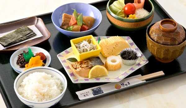 ※朝食は和食バイキングです。（おひとり様ずつのお膳になる場合もあります。）