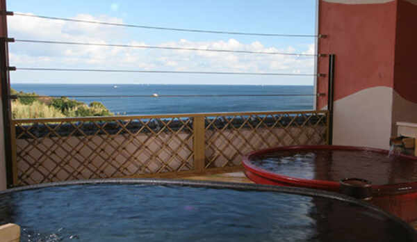 露天風呂　陶器