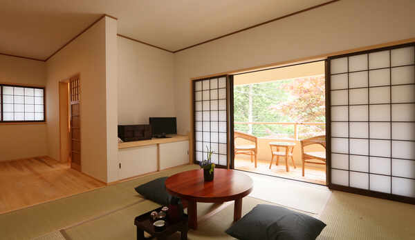 客室◆ふじーヒノキ風呂とウォシュレットトイレ付和洋室ー