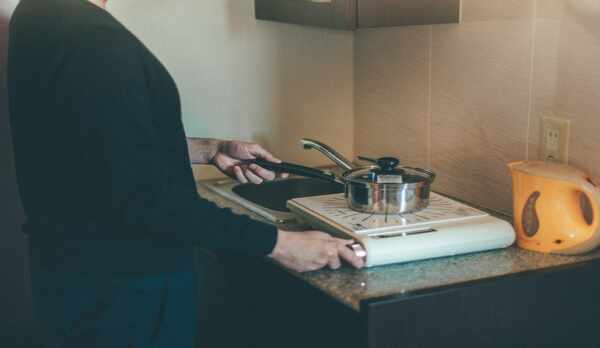 ホテル客室（デラックスツイン)　キッチン