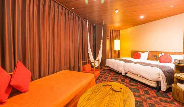 2号館暖らんROOMハンモック