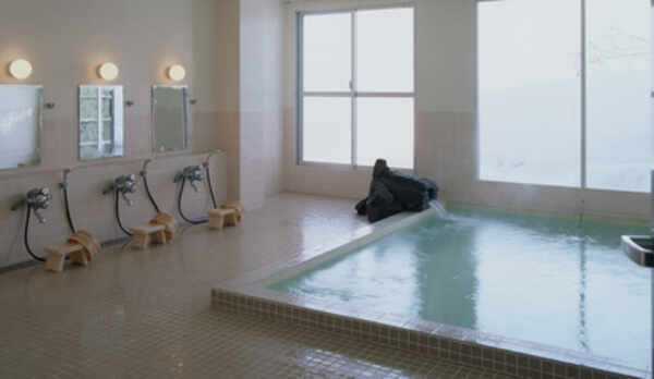 麦飯石人口ミネラル温泉