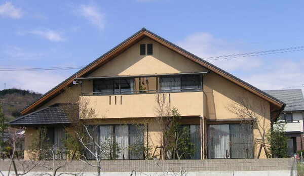 家・南正面
