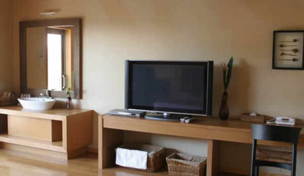 全室大型液晶テレビ付き。