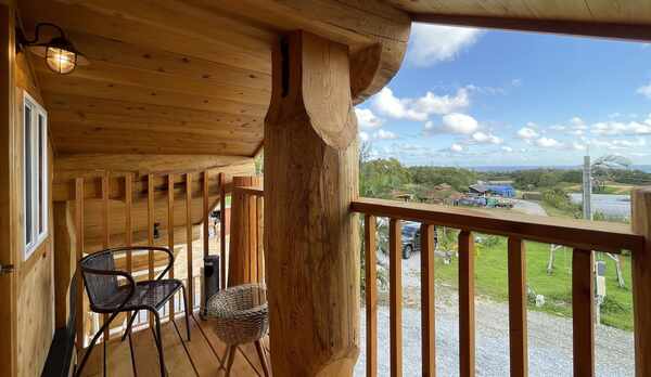 2階デッキでコーヒーブレイクを