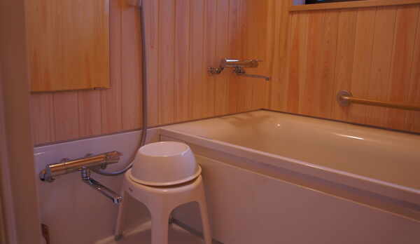 12畳バストイレ付き　お風呂