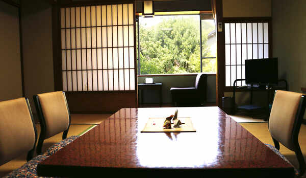 お部屋でくつろぎの時間をお過ごしください