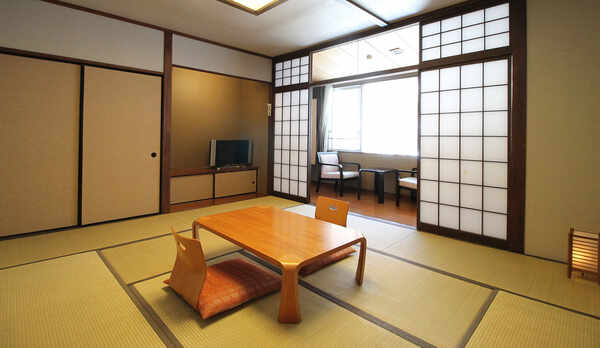 ■和室10畳+広縁BT付き