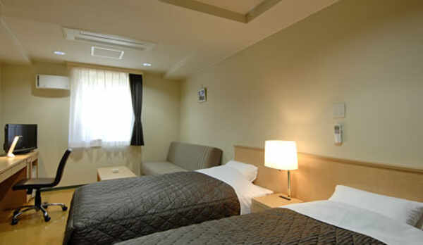 《ツインルーム》