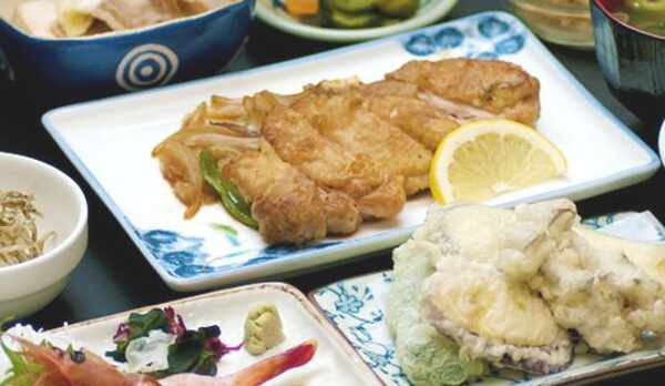 【夕食 一例】自慢の地元食材がたっぷり♪