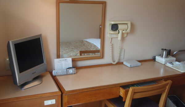 シングルデスク周り