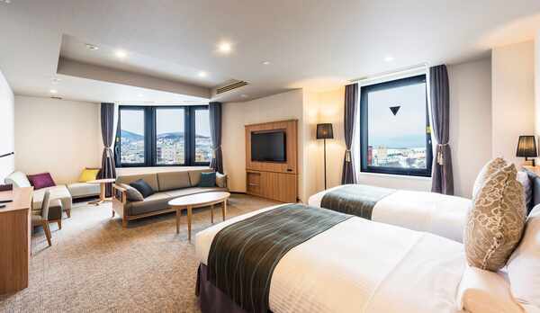 エグゼクティブツイン。小樽運河に面した特別室です。ハネムーンや記念日にオススメです。