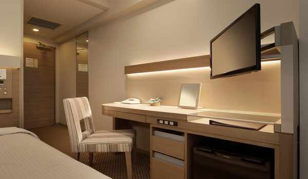 シングルルーム（デスク周辺）