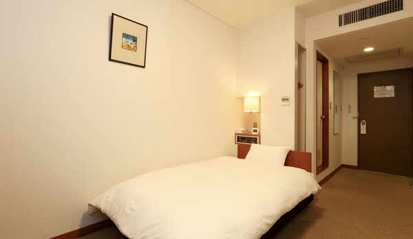 【シングル】ビジネスや一人旅に！全室Wi-Fi完備