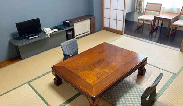 ・お部屋食で温泉旅館をご堪能ください