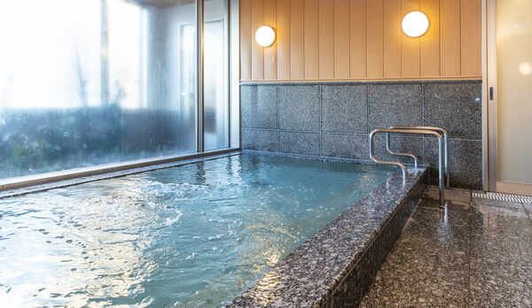 大浴場（人工温泉）