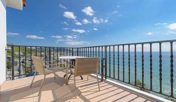 コーナーバルコニーツインバルコニー一例