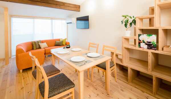 2階：ダイニングルーム