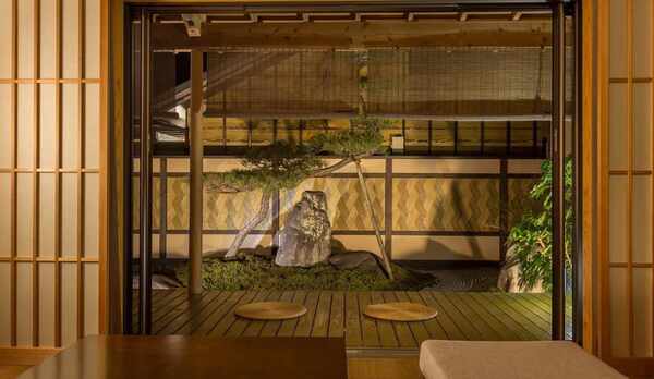 離れ｜神呂木の庄「万葉」/客室