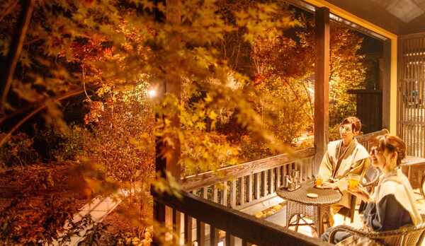 全ての客室にはテラスが付いております、那須の四季彩を寛ぎながらご堪能ください。