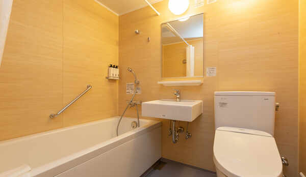 スーペリアツイン（東方館）、ハリウッドツイン（東方館）はユニットバスです。