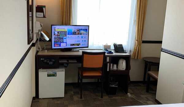 ダブルーデスク側