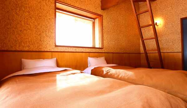 洋室ロフト付きのお部屋です。全室トイレ付きのお部屋となります。