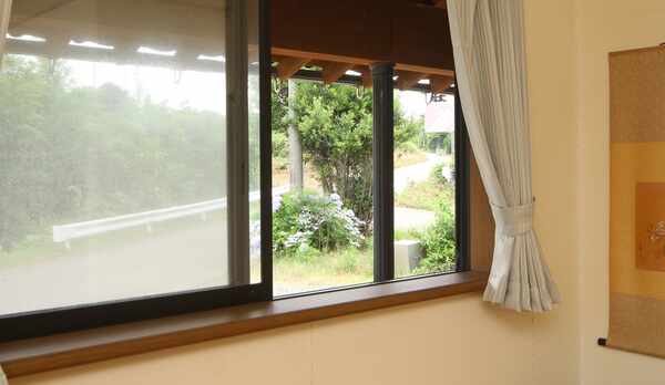 8畳◆お二人でゆったりと寛げるお部屋です。