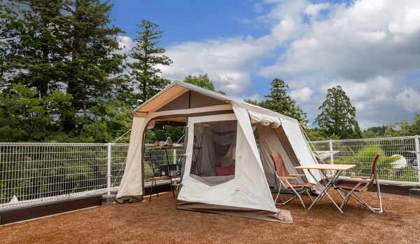 ロッジテント（スカイフィールド）