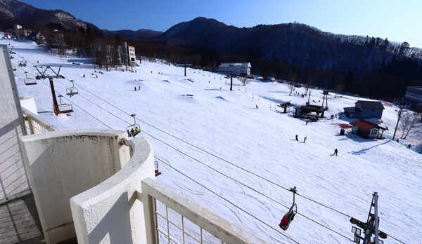 【眺望の良い和室バス・トイレ付】