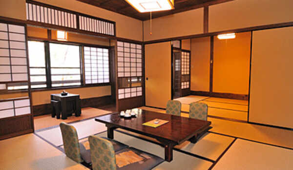 東棟8+6畳切石風呂付【えごの木】