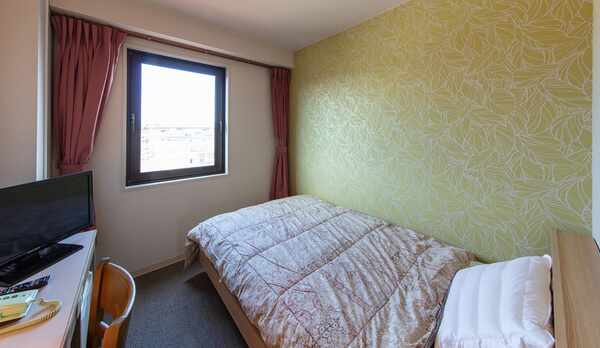 【シングルルーム】リニューアルで綺麗になったお部屋でゆっくりお過ごしください♪