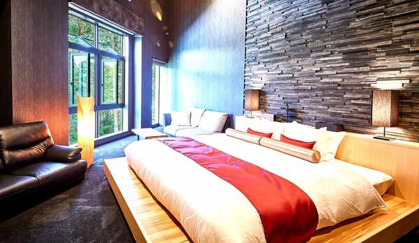 【キングダブル】ベッドはシモンズ社製の幅200cmのキングダブルサイズ