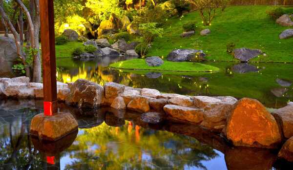 【蛍あかりの湯】庭園露天風呂・男女入替