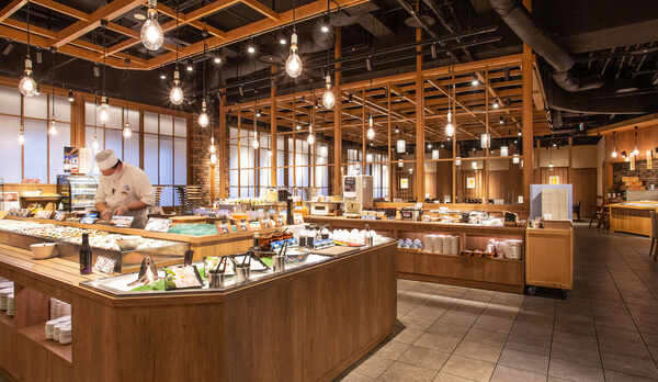 【青函市場】函館ならではの新鮮な海鮮をバイキングでたっぷりとご堪能ください。