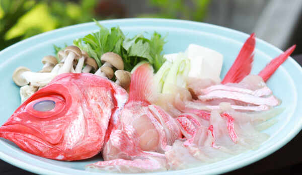 透き通るほど新鮮な伊豆の地金目をしゃぶしゃぶでも☆