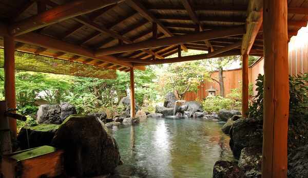 【庭園露天風呂】たまゆらの湯