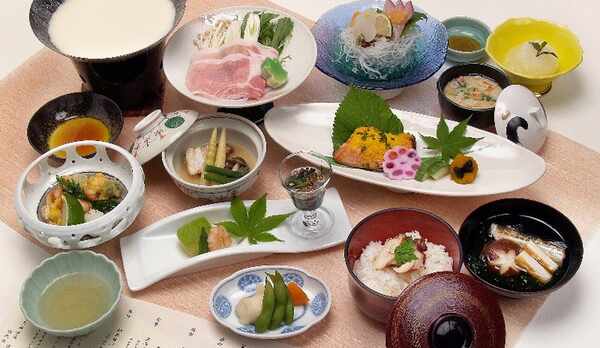 ■和食会席膳（一例）