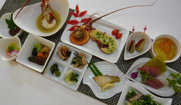 ☆当館のおすすめ☆ トクトク【伊勢エビ】プラン！／夕食例