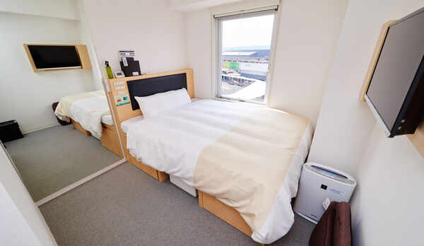 スペースルーム　新登場、キャビネットがあります！！