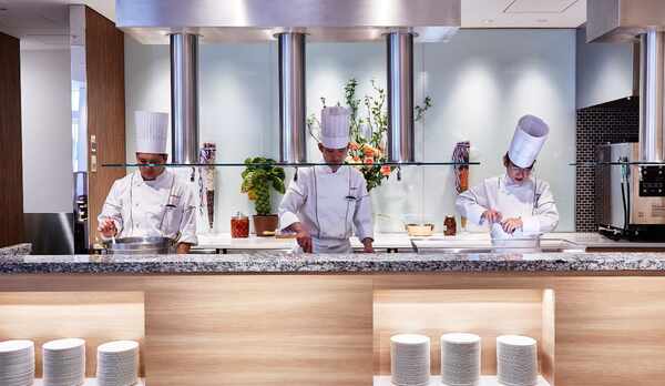 【ル・プレジール】ライブキッチン (イメージ)