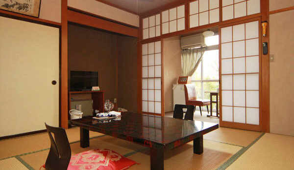 8畳BT付のお部屋一例