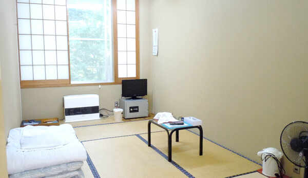 ・【本館8号室】温泉に近い便利なお部屋