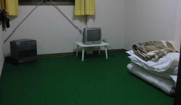 本館　２階　洋室　６畳