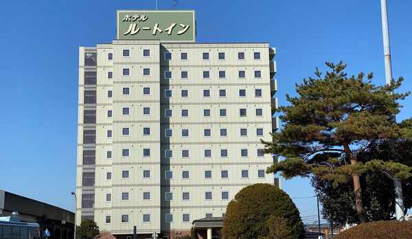 【ホテル外観】本八戸駅北口からの外観です。北口から徒歩１分程で到着。