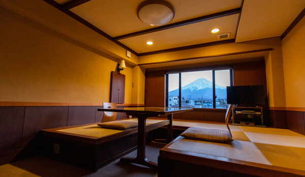   富士眺望露天風呂付客室スタンダードルーム①