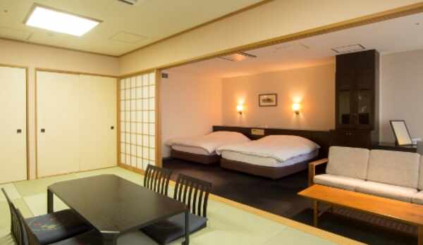 【最上階デザイナーズ和洋室】温泉風呂付（禁煙）